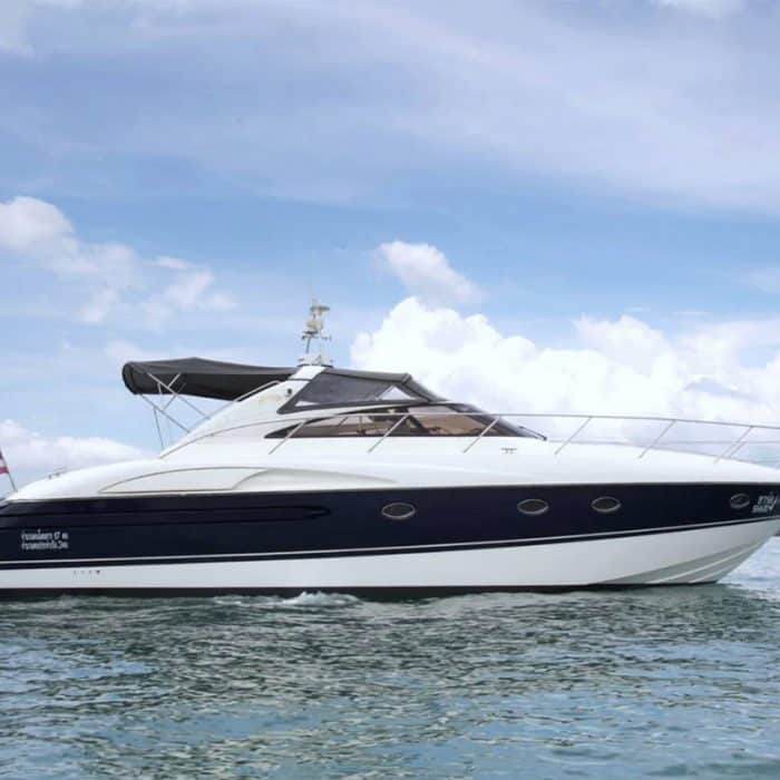 Yacht charter - Princess V50