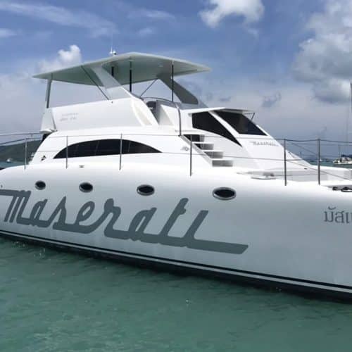yacht charter - Maserati 47